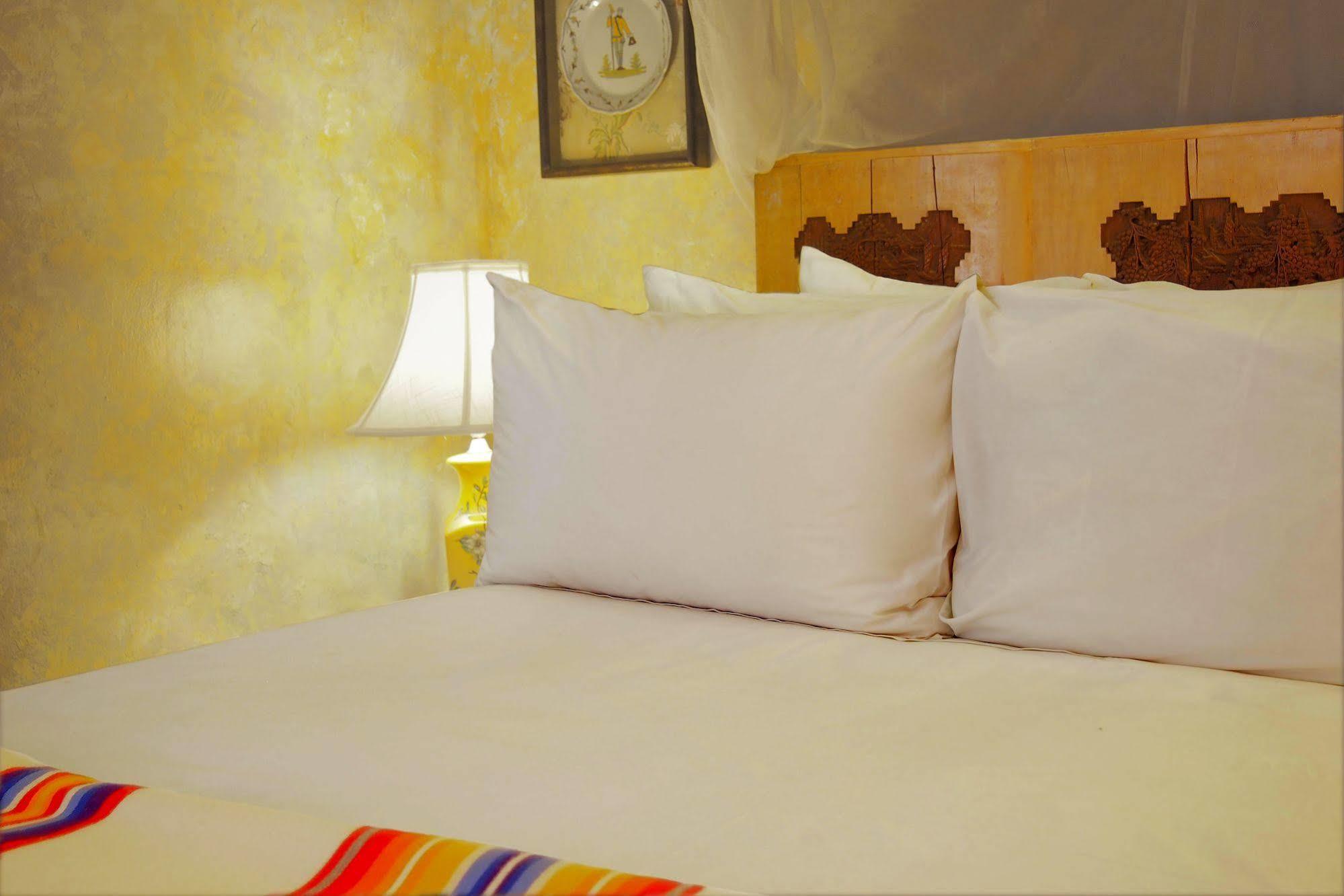 Bric-A-Brac Hotel Battambang Kültér fotó