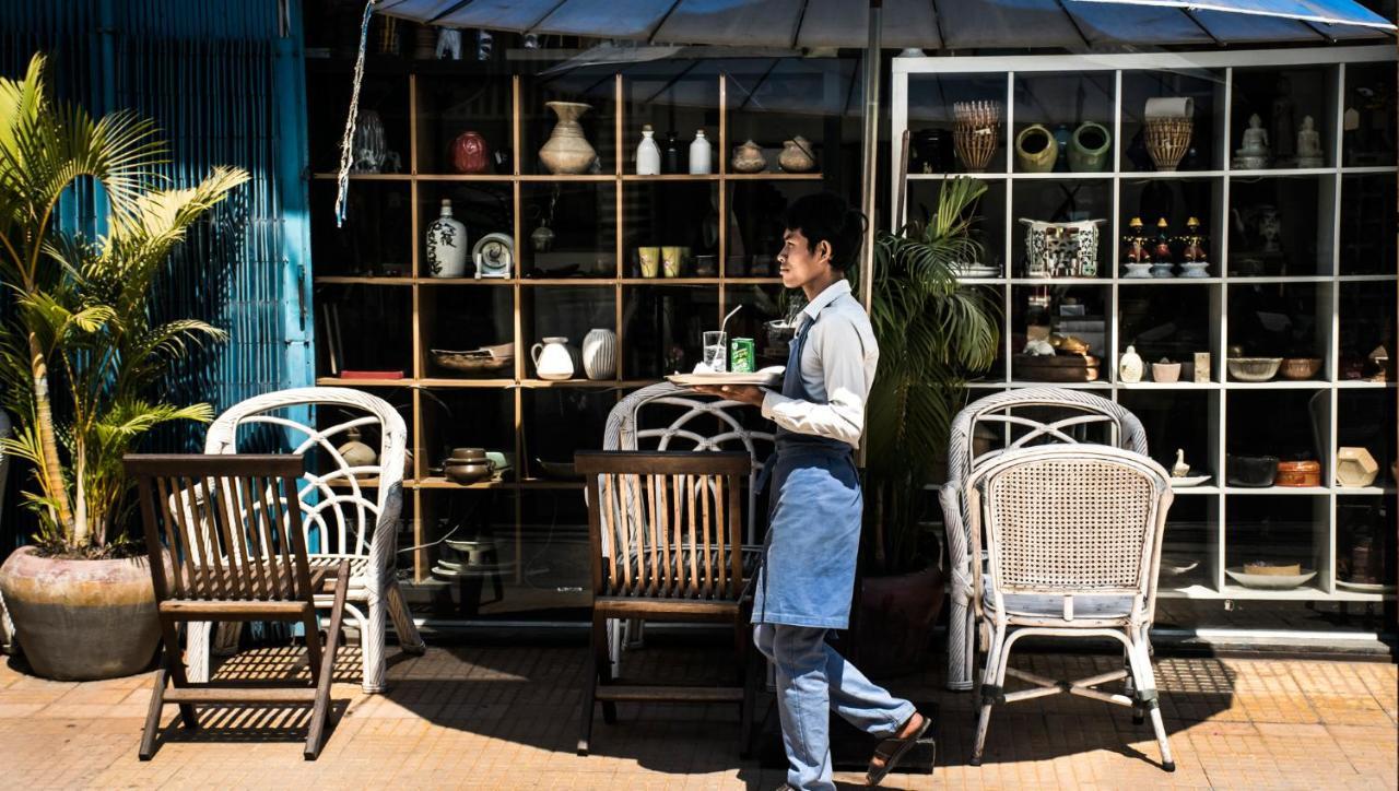 Bric-A-Brac Hotel Battambang Kültér fotó